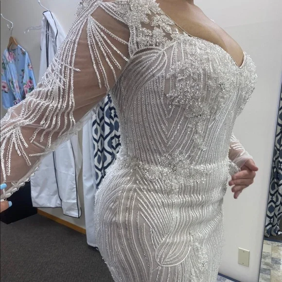 WONA CONCEPT luxury wedding gown - Picture 6 of 8